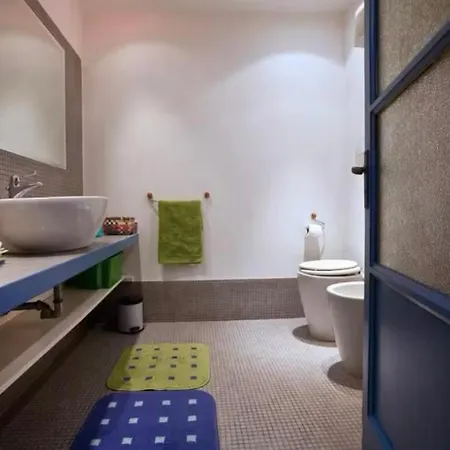 Dreamhouse Apartment